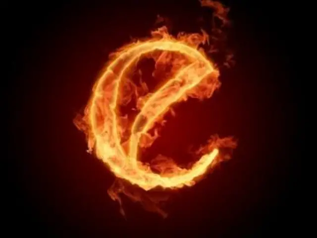 Letra E en llamas