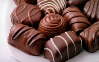 bombones de chocolate decorados